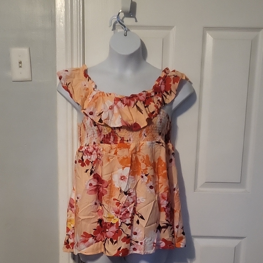 NWT Times Two Maternity Floral Ruffle Women's Maternity Top
